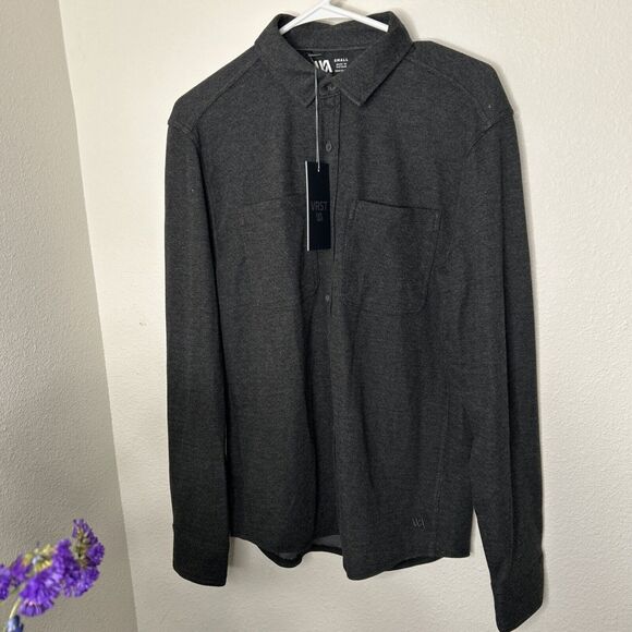 NWT VRST Men's Long Sleeve Button Down Herringbone Shirt Small BLK Charcoal - Picture 1 of 6